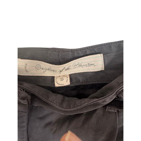 DAUGHTERS OF LIBERATION Brown Cropped/Capri Pants in Size 10 - Picture 5 of 9